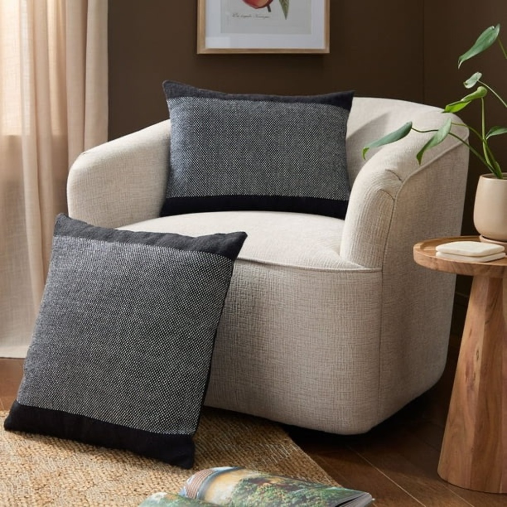 Town & Country Terra Alara Solid Border Decorative Pillow Black